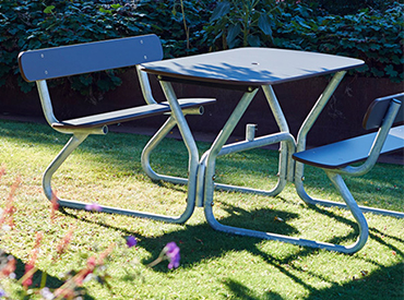 park picnic table and bench